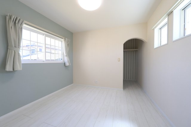 2面採光。心地よい風が通り抜ける健やかな空間