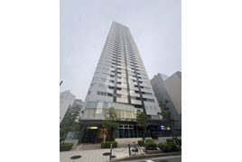 ディーグラフォート大阪N.Y.タワーHIGOBASHIの外観