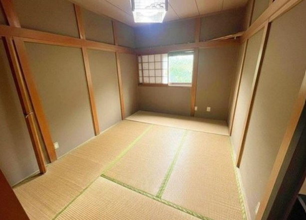 ※本画像は空室時の写真を加工し、家具・小物等を撤去したイメージです。　実際の仕様とは異なる場合がございます。