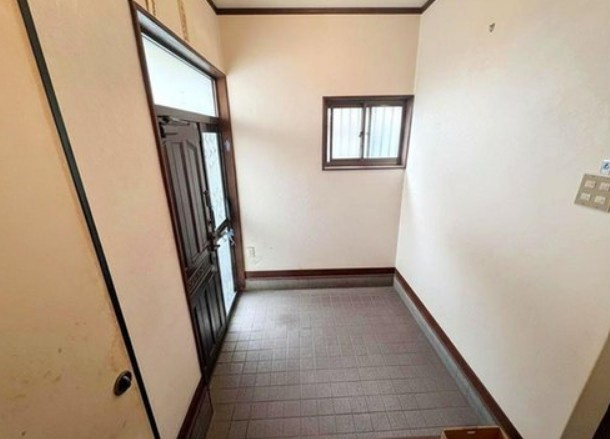 ※本画像は空室時の写真を加工し、家具・小物等を撤去したイメージです。　実際の仕様とは異なる場合がございます。