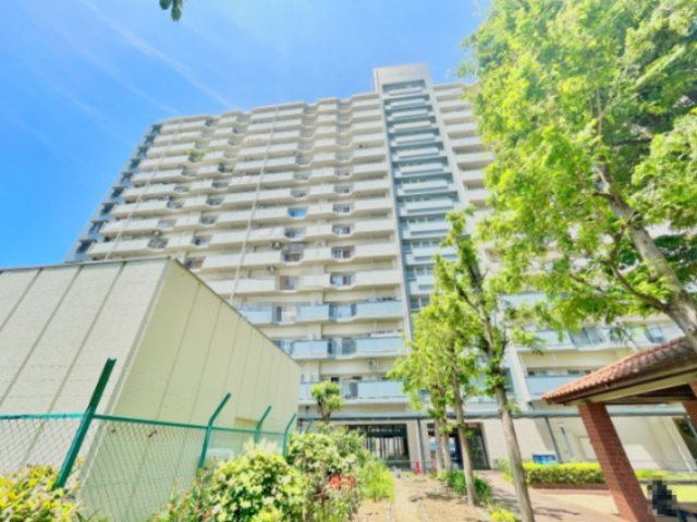 空き物件につき、ご内覧可能となっております。当日案内も可能ですのでぜひお問い合わせください。事前にご予約頂きましたら、営業時間外のご案内等も可能です。
