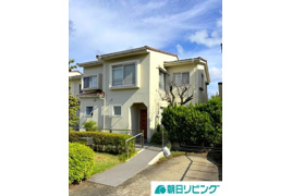 タウンハウス鶴牧4の外観