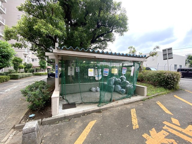 ゴミ捨て場