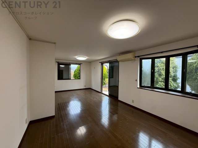 リビングダイニング