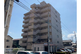 グラン・コート山越上階：再生マンションの外観