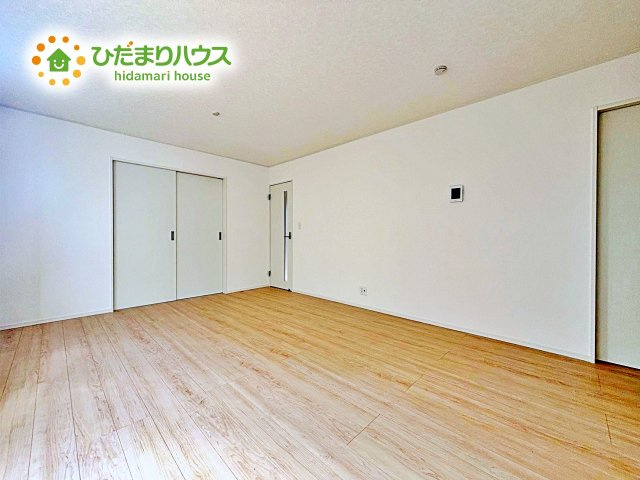 大型テレビに大型ソファー(^^)どんなインテリアにするか考えただけでわくわくしますね！