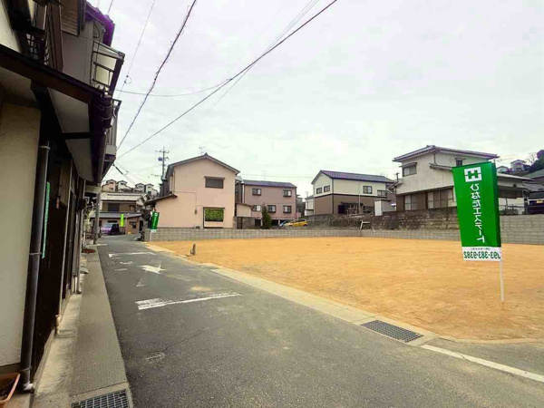 【祝町二丁目の前面道路含む現地写真】