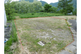 黒石市ニ圧内温泉土地の外観