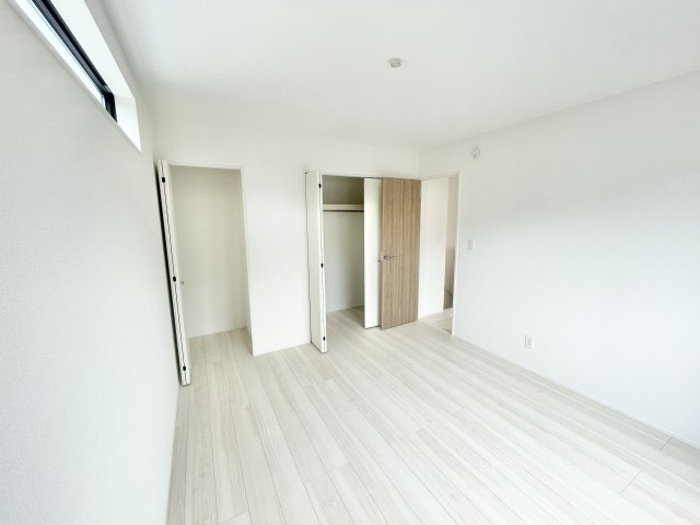 バルコニーがついているお部屋です