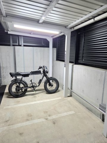 バイクも駐輪可能です