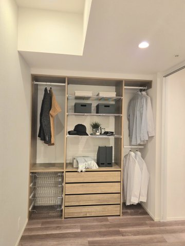 書斎の収納です
