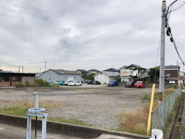 【太子町鵤の前面道路含む現地写真】