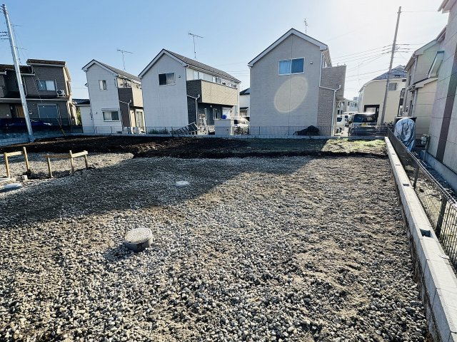 ～閑静で落ち着きのある住宅地内　建築条件の付いていない売地です～