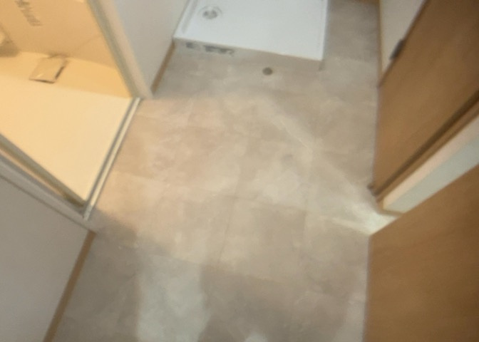 洗面脱衣所は「体を綺麗に整える場所」という目的と役割を持っています。そして便利で使い勝手のいい「体を綺麗に整える場所」にするためには、配置や動線、照明や収納計画をしっかりと検討しておく必要があります。