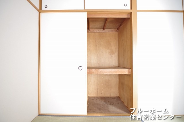 和室にある押入収納です！