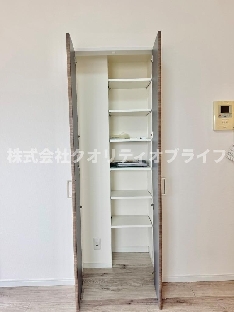 リビング収納