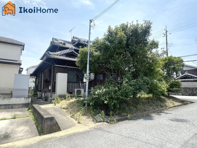 物件・当店の最寄駅まで無料送迎！最短10分で指定場所へお迎えに向かいます！まずはお問い合わせください！