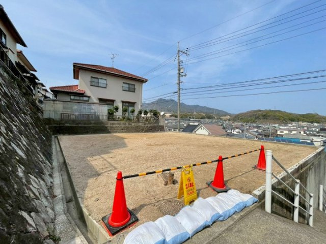 外観：334000236882