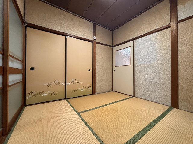 1階4.5帖の和室です。　