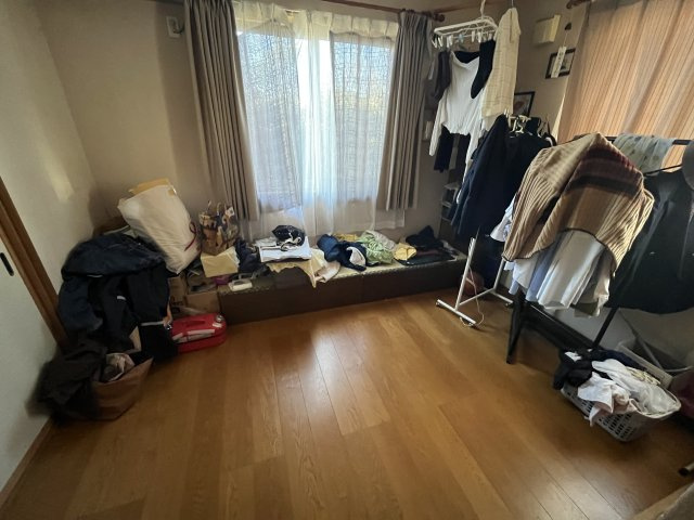 レイアウト次第でワークスペースや趣味部屋にも転用可能。暮らしに合わせて柔軟に使える、実用性の高い一室です。