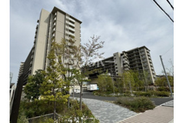 ローレルスクエア長岡京ザ・マークスの外観