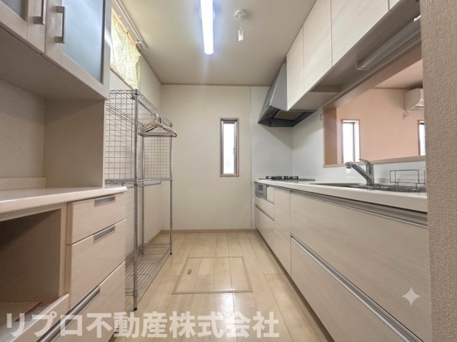 通気性良好なキッチンです♪　　※AI画像を使用しています