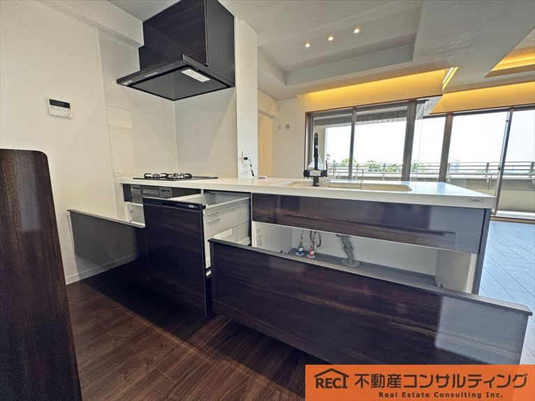 御影北小学校徒歩4分