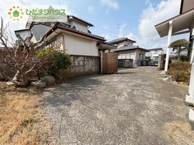 マイホームなら駐車場代がかかりません。しかも、自宅の駐車場で洗車が出来ます！今までコイン洗車に行っていた手間も省けて、節約にも繋がります(^^♪