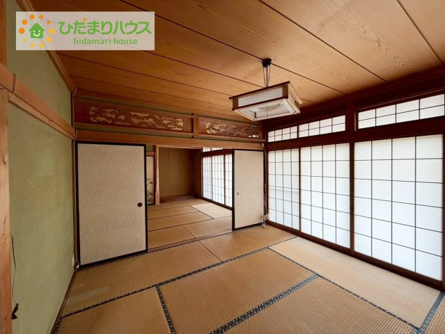 床の間付きの情緒漂う和室☆彡