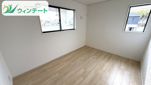 2階の各洋室は明るく通風も良好。寝室・子ども部屋・書斎など、ライフスタイルに合わせて多目的に使えます。