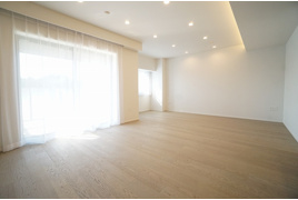 クリオ鵠沼海岸グランロワの外観