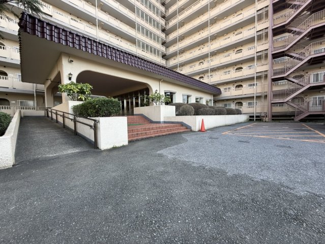 エントランス付近