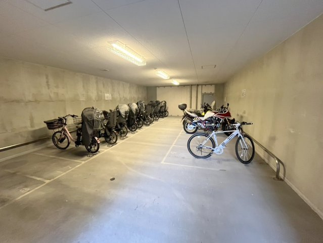 共用部・駐輪場