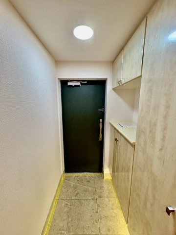 玄関が整い、来客時にも気持ちよく迎えられます