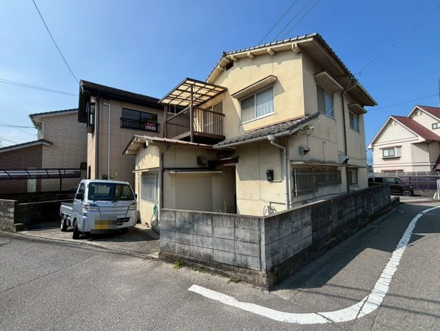 外観：338000047051