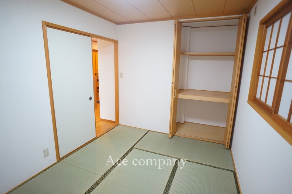【1階：和室6帖】押し入れ完備です♪