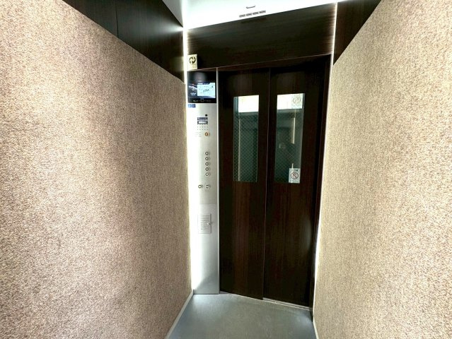 エレベーター完備