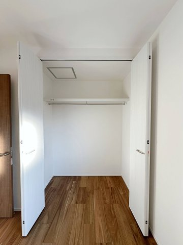 全居室収納☆　6帖洋室のクローゼットです♪