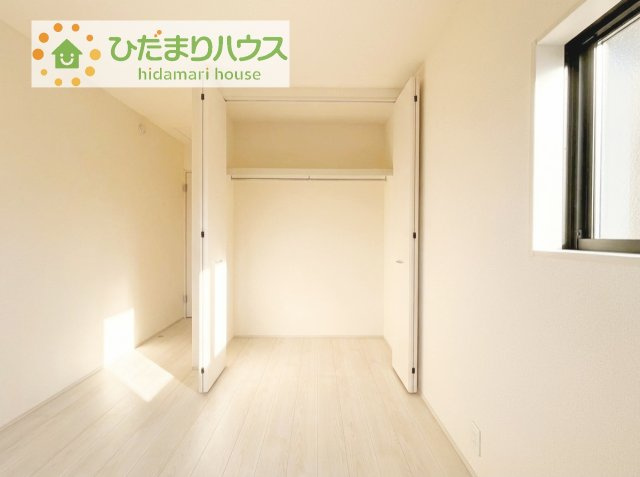 クローゼットタイプの収納は荷物がどこにあるかすぐに見つかります！