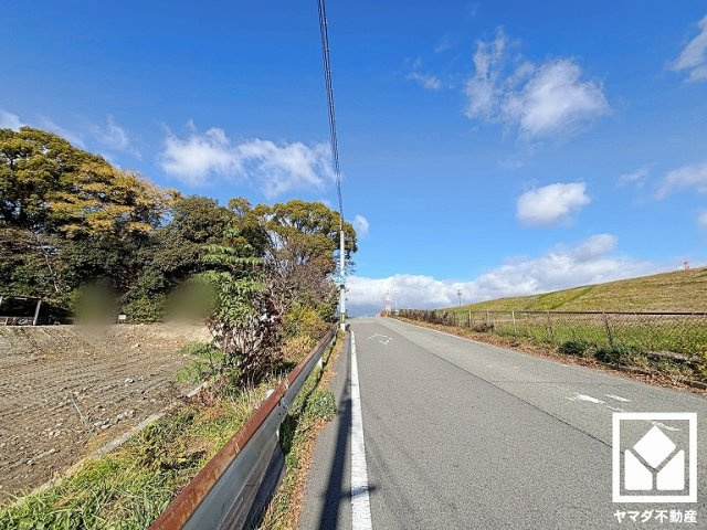 東園田町3期全4棟の4号棟です。区画それぞれ間取りが違うので、ライフスタイルに合わせてご検討ください。