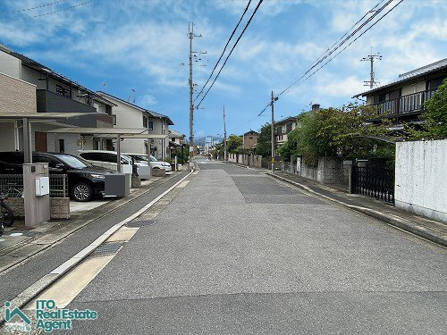 前面道路含む現地写真