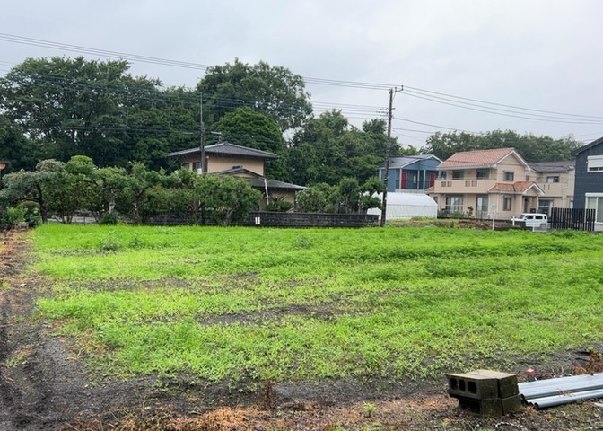 土地探しをしていると都市計画区域という言葉を目にすると思います。法律によって、都道府県知事や国土交通大臣が指定するエリアのことを指しており、都市計画区域は市街化区域と市街化調整区域に分けられています。