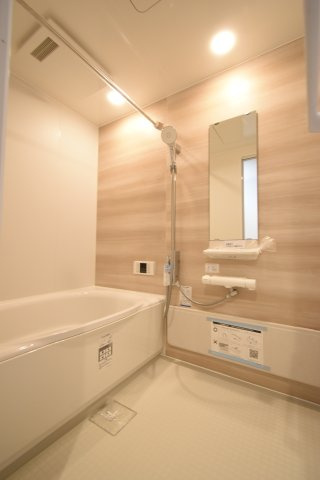 浴室乾燥機付きのユニットバスです！