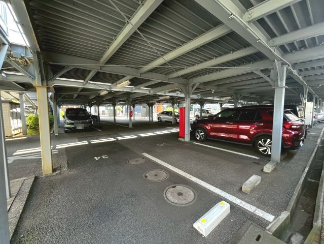 毎日の出し入れがしやすい、ストレスフリーな駐車場　