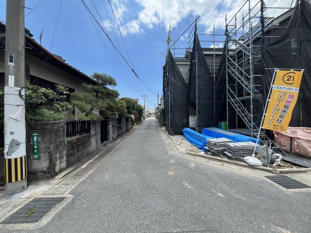 現地写真。前面道路です。