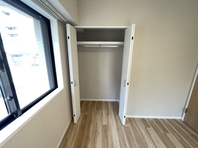 各居室に収納がついており、家族で使い分けしやすくなっています。　