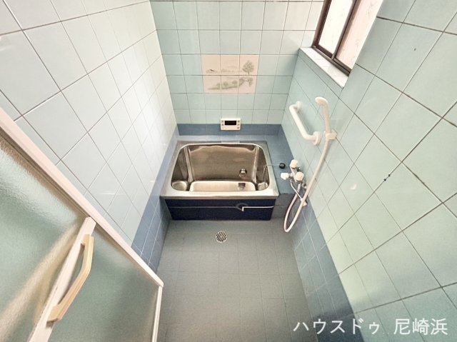 ■追炊き機能でいつでも暖かいお湯が楽しめます♪湯船にゆっくり浸かり癒しのバスタイムを♪