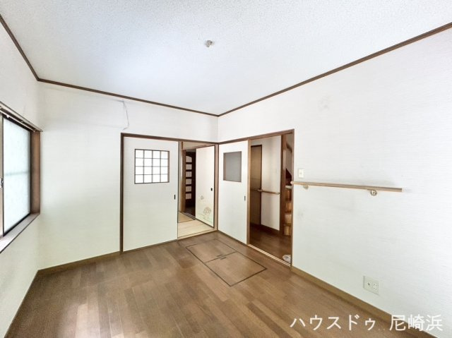 ■1階　洋室の床下収納