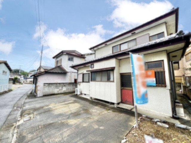 ■外観｜特徴のある個性的な住まいと美しい街並み、そして住みやすい環境を、ぜひ現地でご覧になりませんか。お気軽にお問合せください(^^)　
