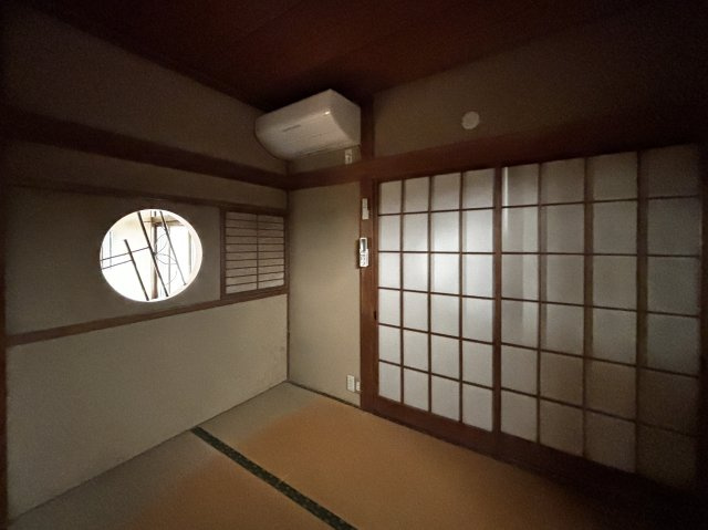 ■和室｜和室を書斎にしたり、冬にはコタツを敷いて家族みんなで年越しをするのもいいですね。家族みんなのお気に入りの空間になります♪